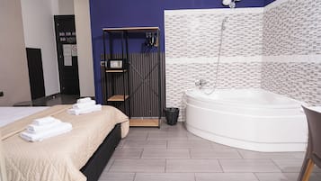Superior-Doppelzimmer, 1 Doppelbett, Whirlpool, Stadtblick