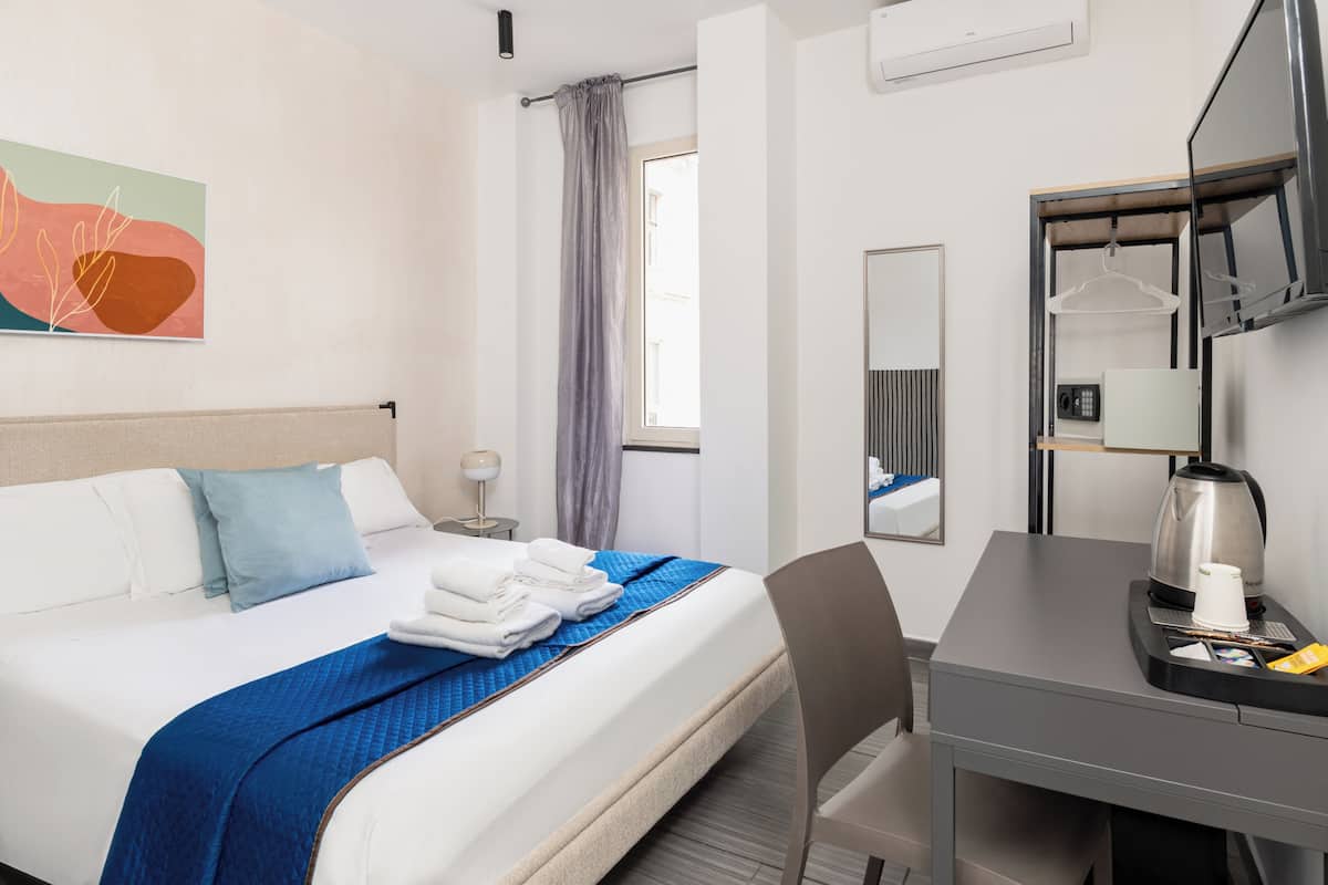 Economy Double Room, 1 Double Bed