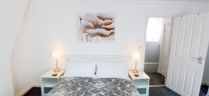 Huoneisto, oma kylpyhuone (One Bedroom ) | 1 makuuhuone