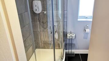 Apartment, Private Bathroom (One Bedroom ) | Bathroom