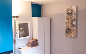 Apartment, Private Bathroom (One Bedroom ) | 1 bedroom - Church View Apartments (Weymouth)