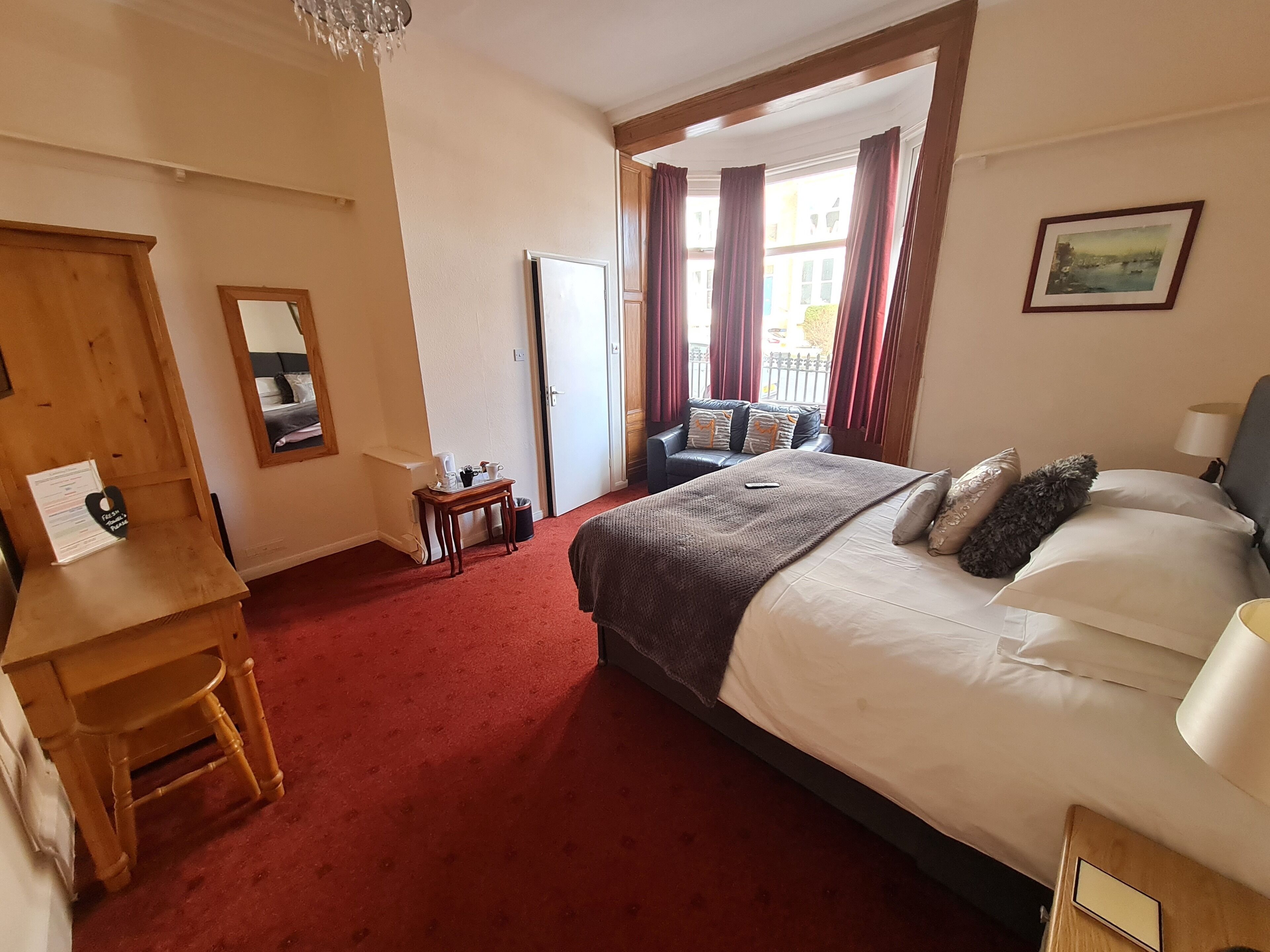 标准双人房或双床房, 一层 | 遮光窗帘、床单