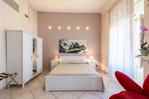 Chambre Triple Confort | Wi-Fi gratuit, draps fournis