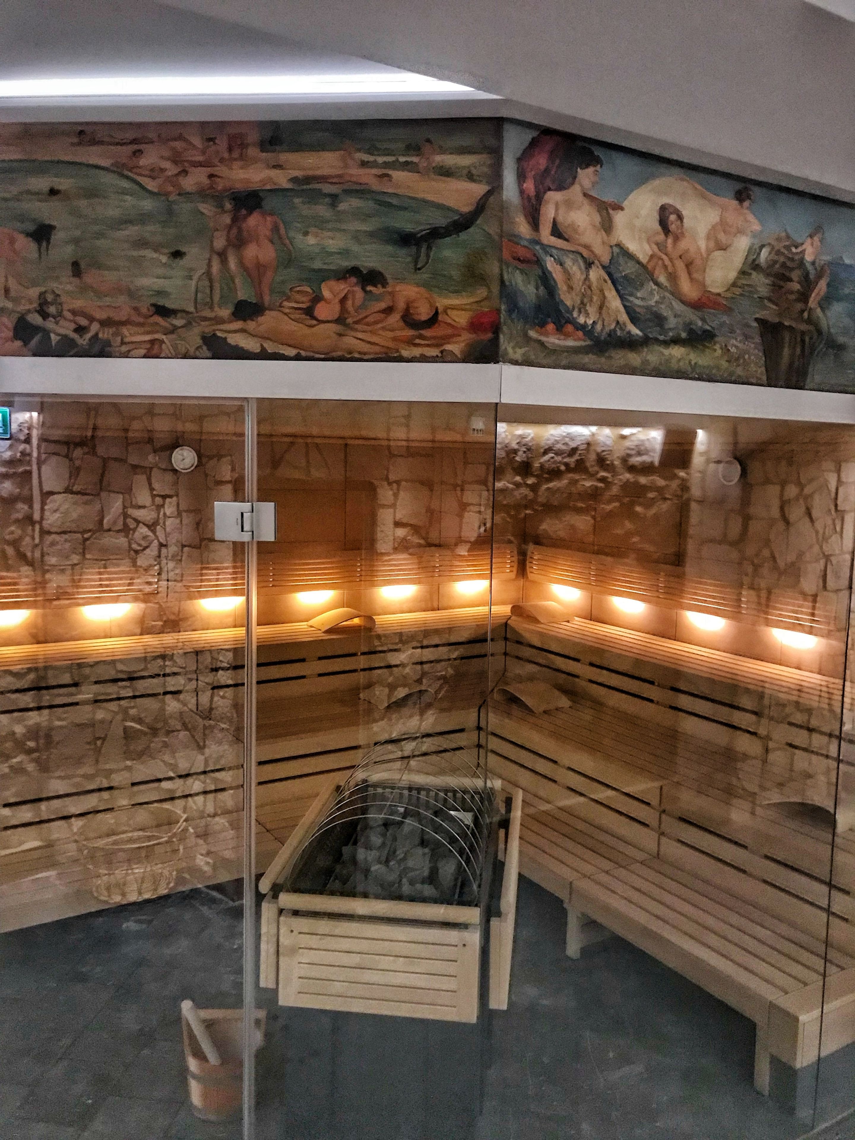 sauna, hot tub, turkish bath/hammam, body treatments, body wraps