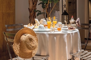Suite Deluxe (Leale) | 1 camera, una cassaforte in camera, con stile personalizzato