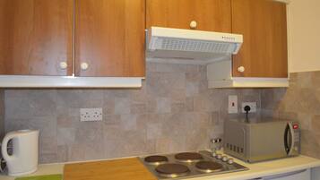 Apartment, 2 Bedrooms | Private kitchen | Full-sized fridge, microwave, oven, stovetop