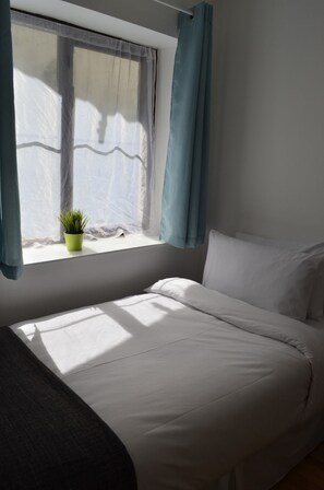 2 bedrooms, iron/ironing board, free WiFi - MetroStays - Christchurch 1 (Dublin)