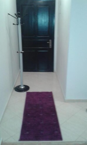 Apartment, 2 Bedrooms | Room amenity