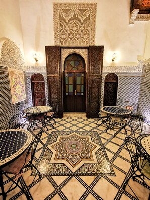 Flat-screen TV - Riad Farah (Fes)