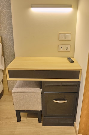 Double Room (with extra bed)