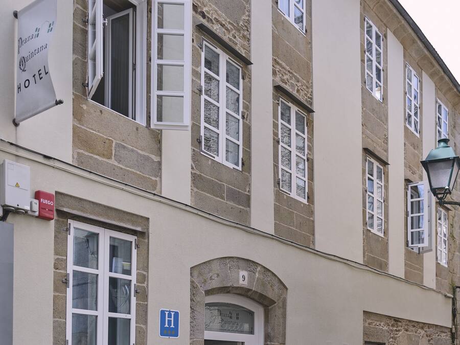 Facciata della struttura