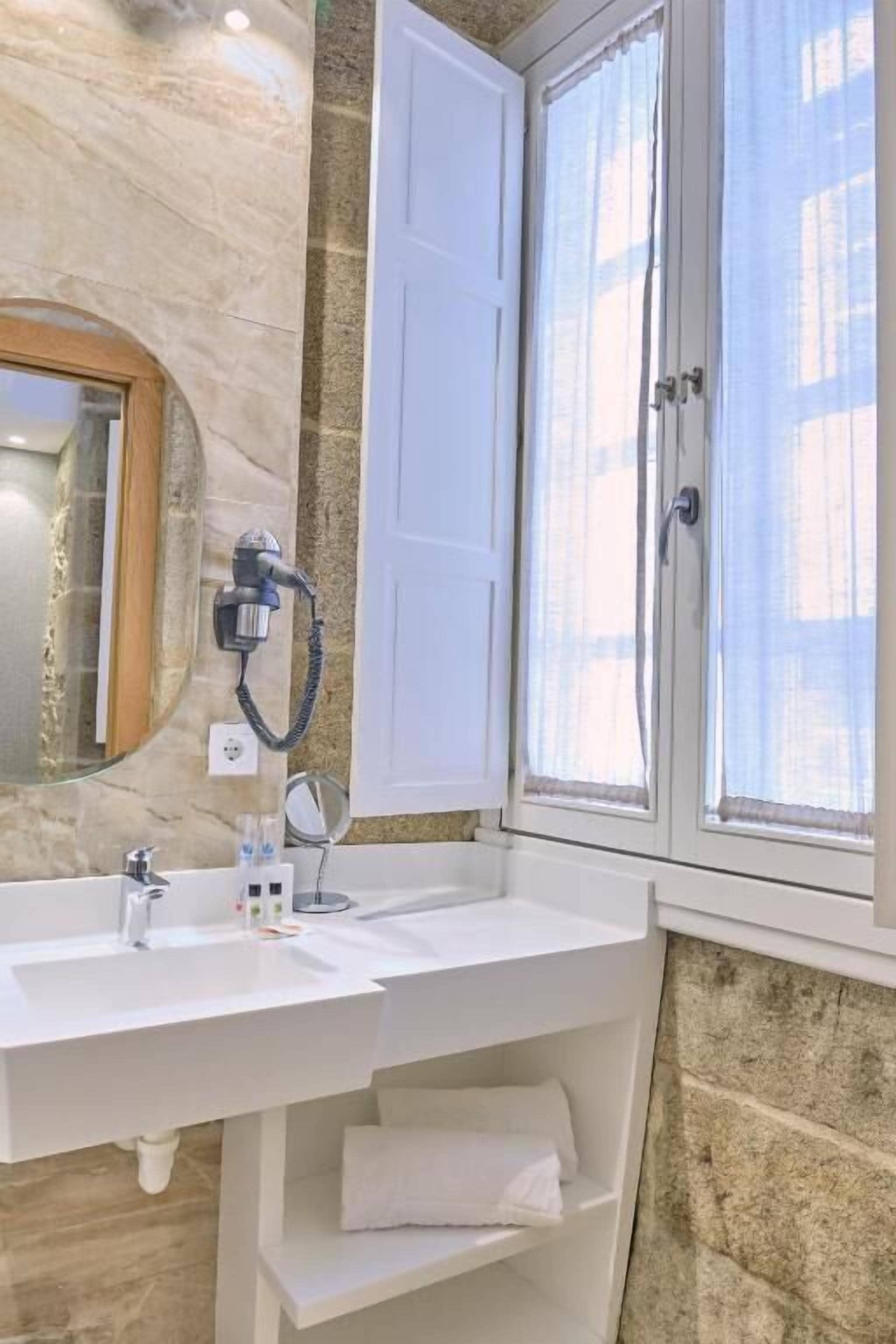 Photo - Hotel Praza Quintana