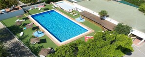 Outdoor pool - Las Fallas Camping (Valencia)
