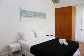 Standard Double Room | In-room safe, free WiFi - Casona Recoleta (Santiago)