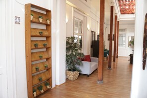 Flat-screen TV - Casona Recoleta (Santiago)