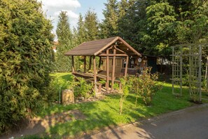 Triple Room | Children's play area - outdoor