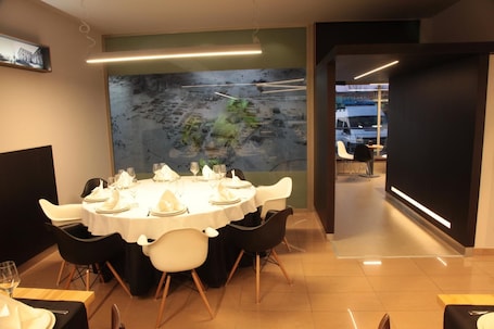 Breakfast, lunch, dinner served; Spanish cuisine