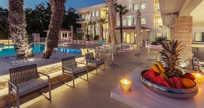 Aparthotel Adeo