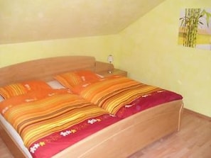 Condo, 2 Bedrooms | 2 bedrooms, free cots/infant beds