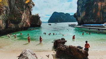 Beach nearby, free beach shuttle