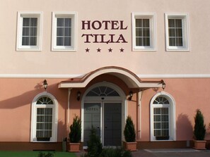 Front of property - Hotel Tilia (Pezinok)