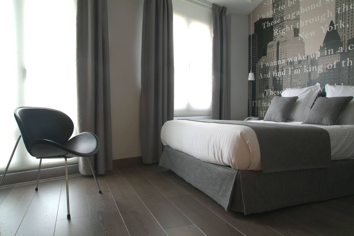 Coffres-forts dans les chambres, rideaux occultants, Wi-Fi gratuit