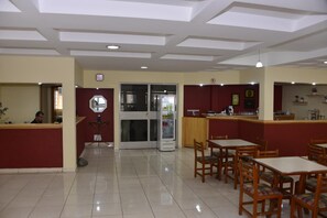 Lobby - Pousada Águas de Lindóia (Águas de Lindóia)