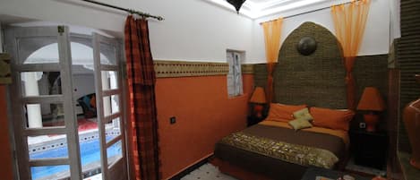 1 habitación, ropa de cama de alta calidad y colchones Select Comfort