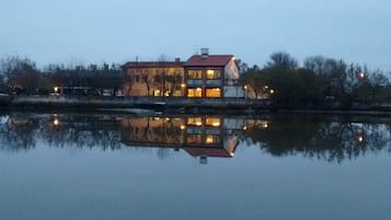 Front of property - evening/night