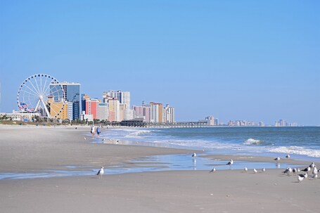 Holiday Sands North On the Boardwalk - Image 58
