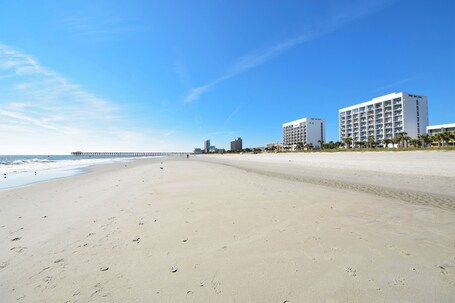 Holiday Sands North On the Boardwalk - Image 73
