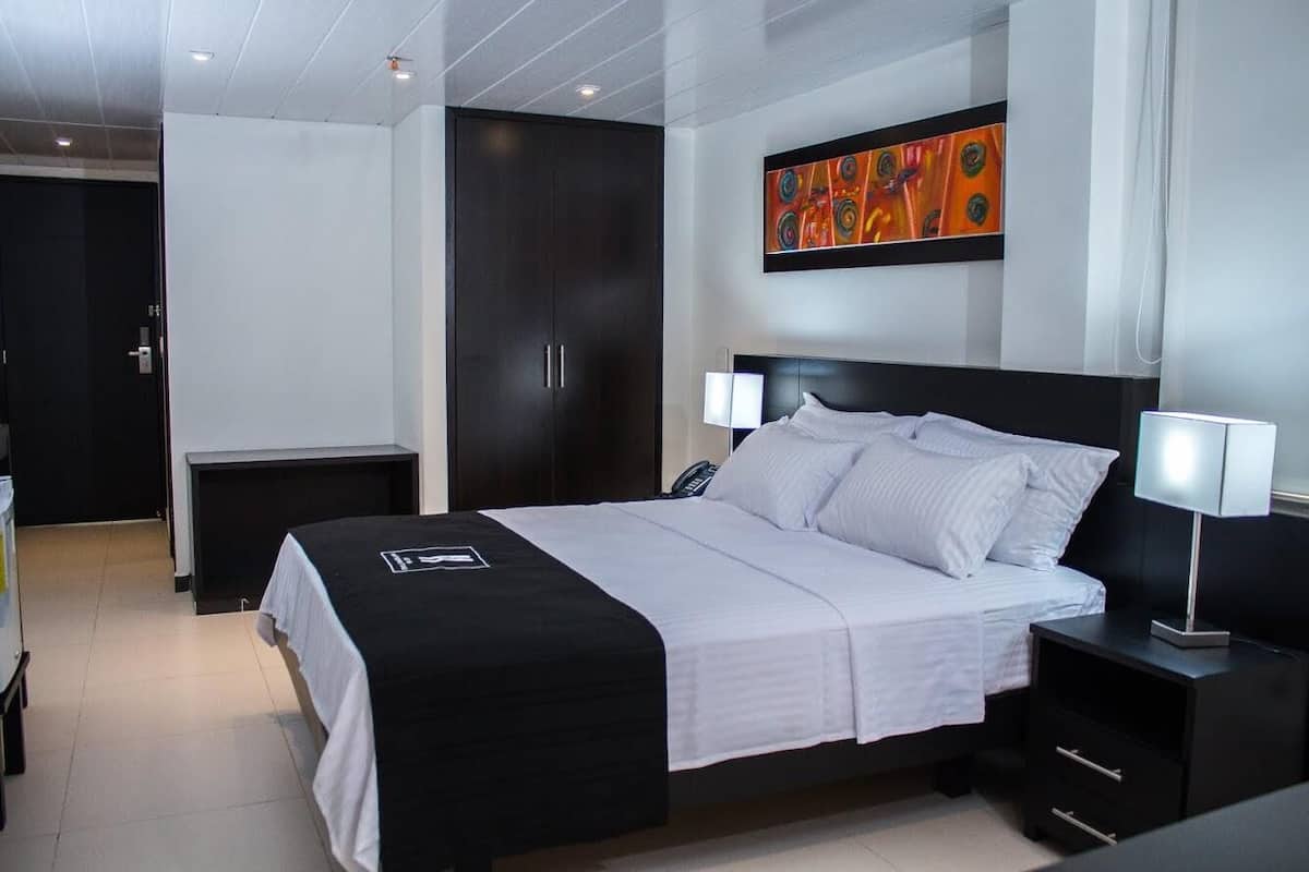 Premium bedding, Select Comfort beds, minibar, in-room safe