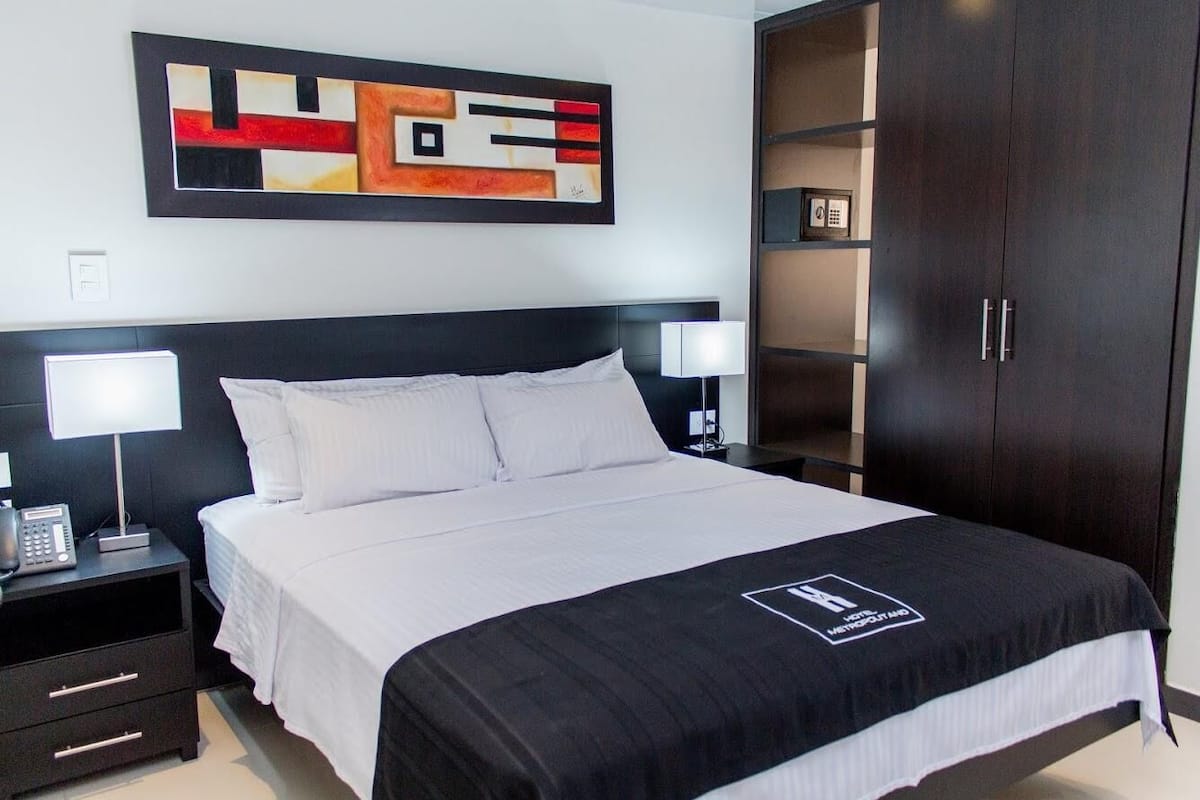 Premium bedding, Select Comfort beds, minibar, in-room safe