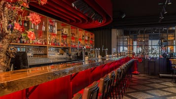 Bar (in der Unterkunft)