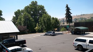 View from property - River Park Inn (Klamath Falls)