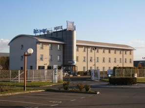Exterior - ibis budget Orléans Ouest Meung Sur Loire (Meung-sur-Loire)