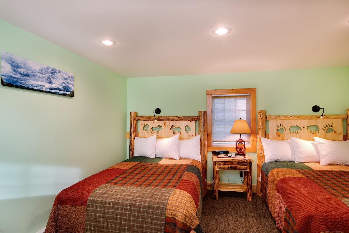 1 bedroom, premium bedding, individually decorated
