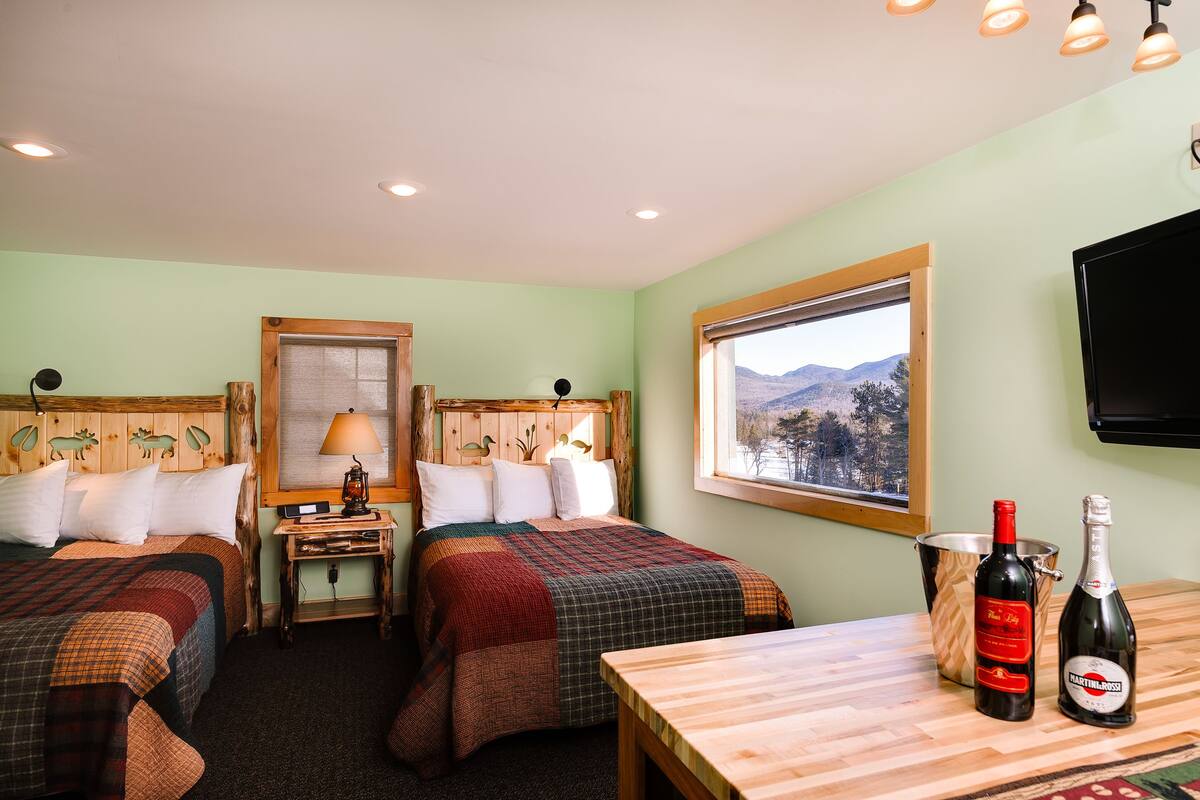 Standard Double Room with Mountain View