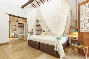 Deluxe Suite, 1 Bedroom, Accessible, Mountain View | 1 bedroom, premium bedding, free WiFi, wheelchair access