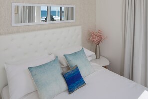 Panoramic Apartment, 2 Bedrooms, Beach View, Beachside | 2 bedrooms, iron/ironing board, free WiFi