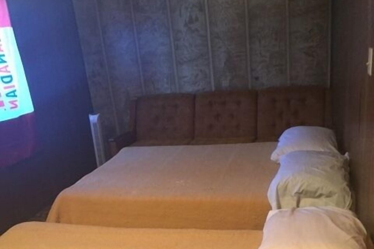 Doppelzimmer, 2 Doppelbetten | Kostenloses WLAN