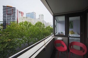 Apartment, 3 Bedrooms | Balcony - Modern Three Bedroom Apartment (Auckland)