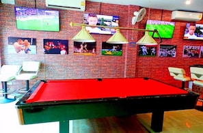 Billards
