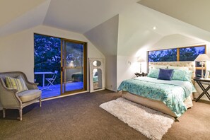 Room - Luxury Birkenhead Villa by the Bay (Auckland)