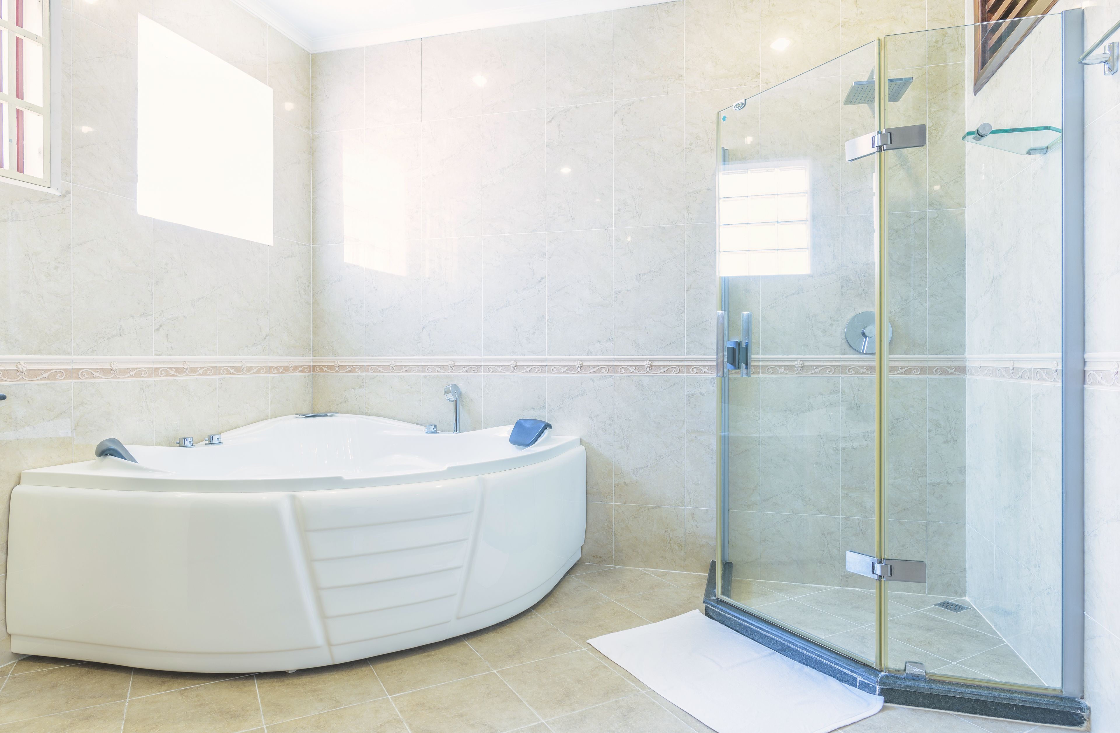 Business Apartment, 3 Bedrooms, City View | Bathroom