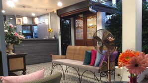 Unclassified image, 4 of 62, button - De Klang Vieng (Chiang Mai)