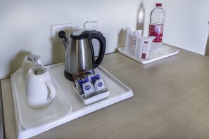 Breakfast area - Treebo C T International (New Delhi)