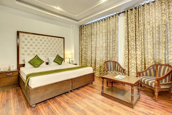 Deluxe Room | Desk, WiFi (free) - Treebo C T International (New Delhi)
