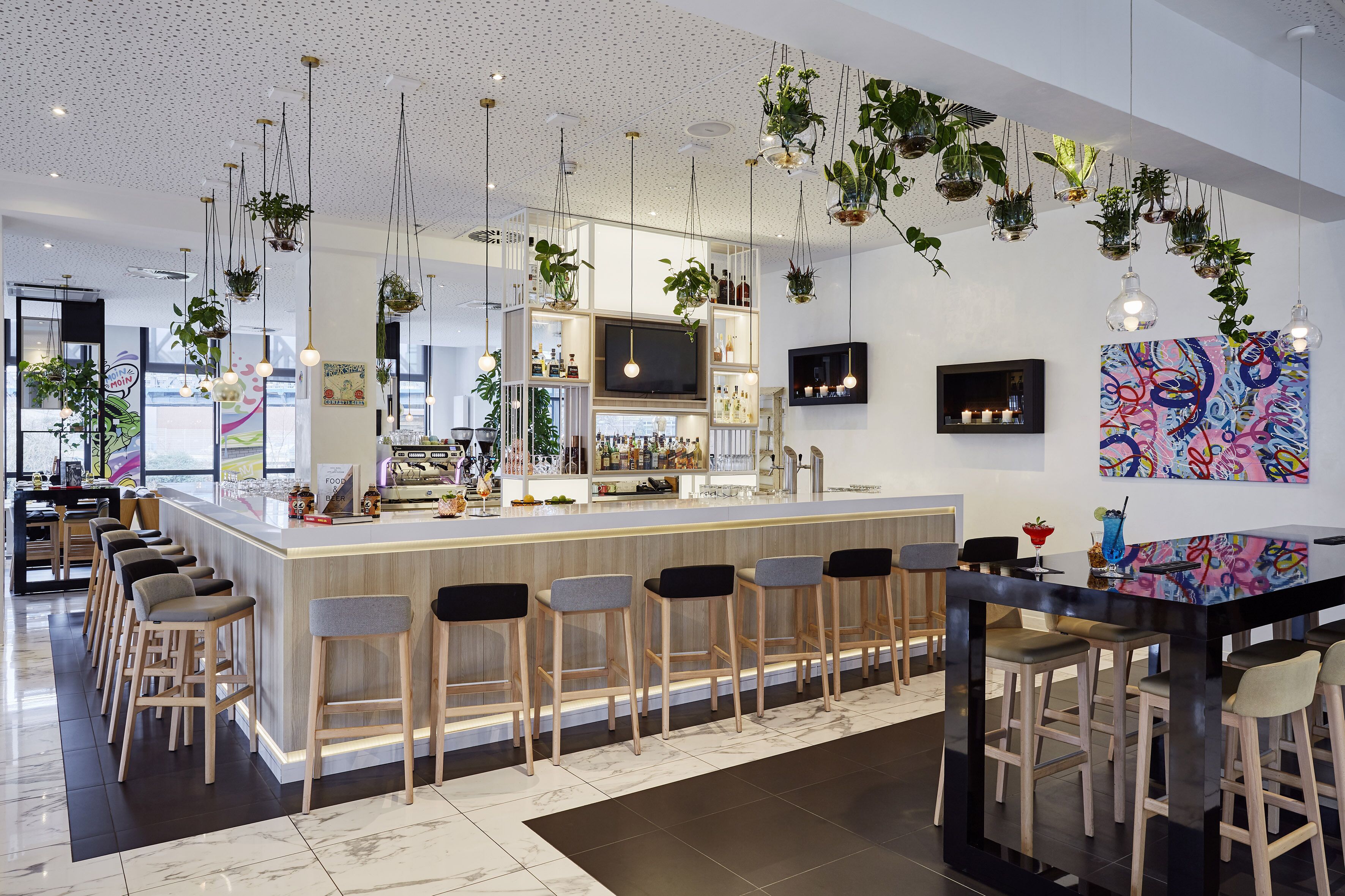Bar (in der Unterkunft)
