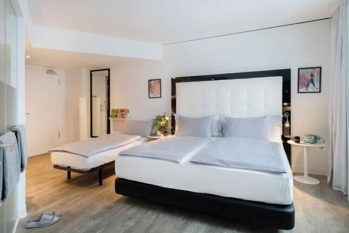 Free minibar, in-room safe, desk, laptop workspace
